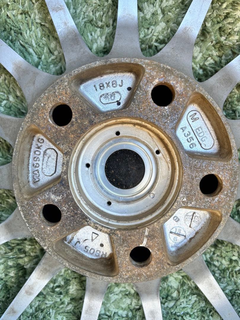 エンケイ RS05 18インチ ホイール 4本セット