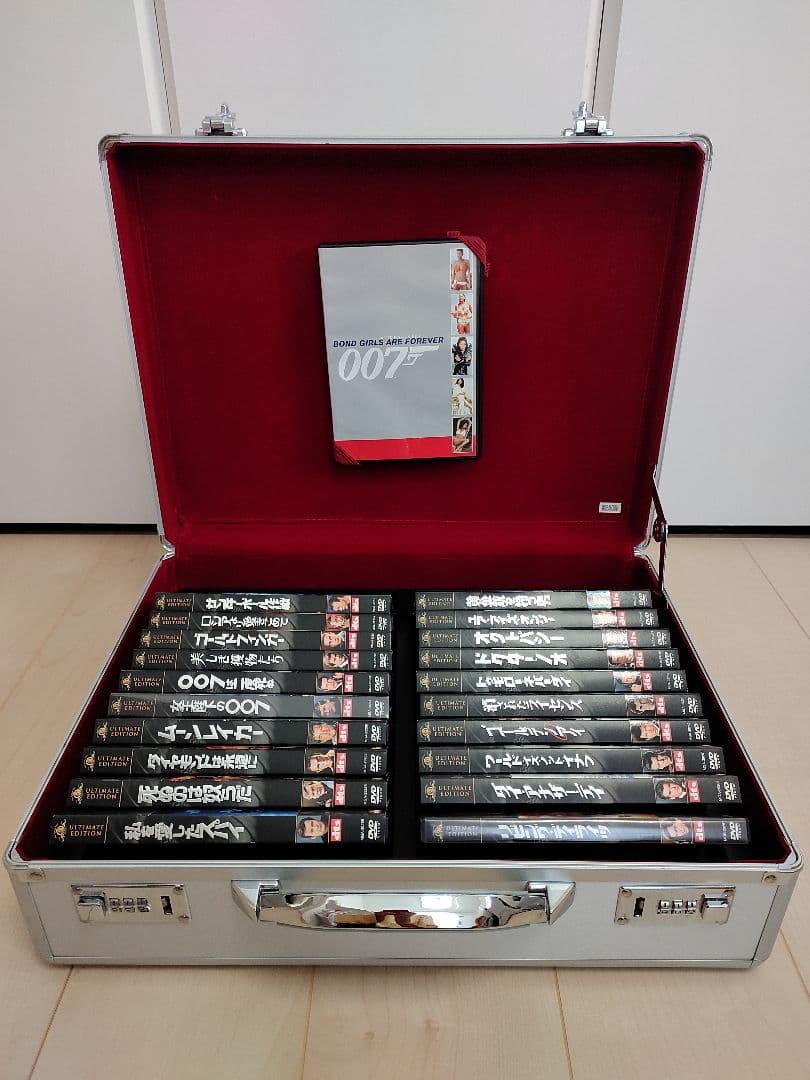 007　アルティメットコレクション　DVDBOX