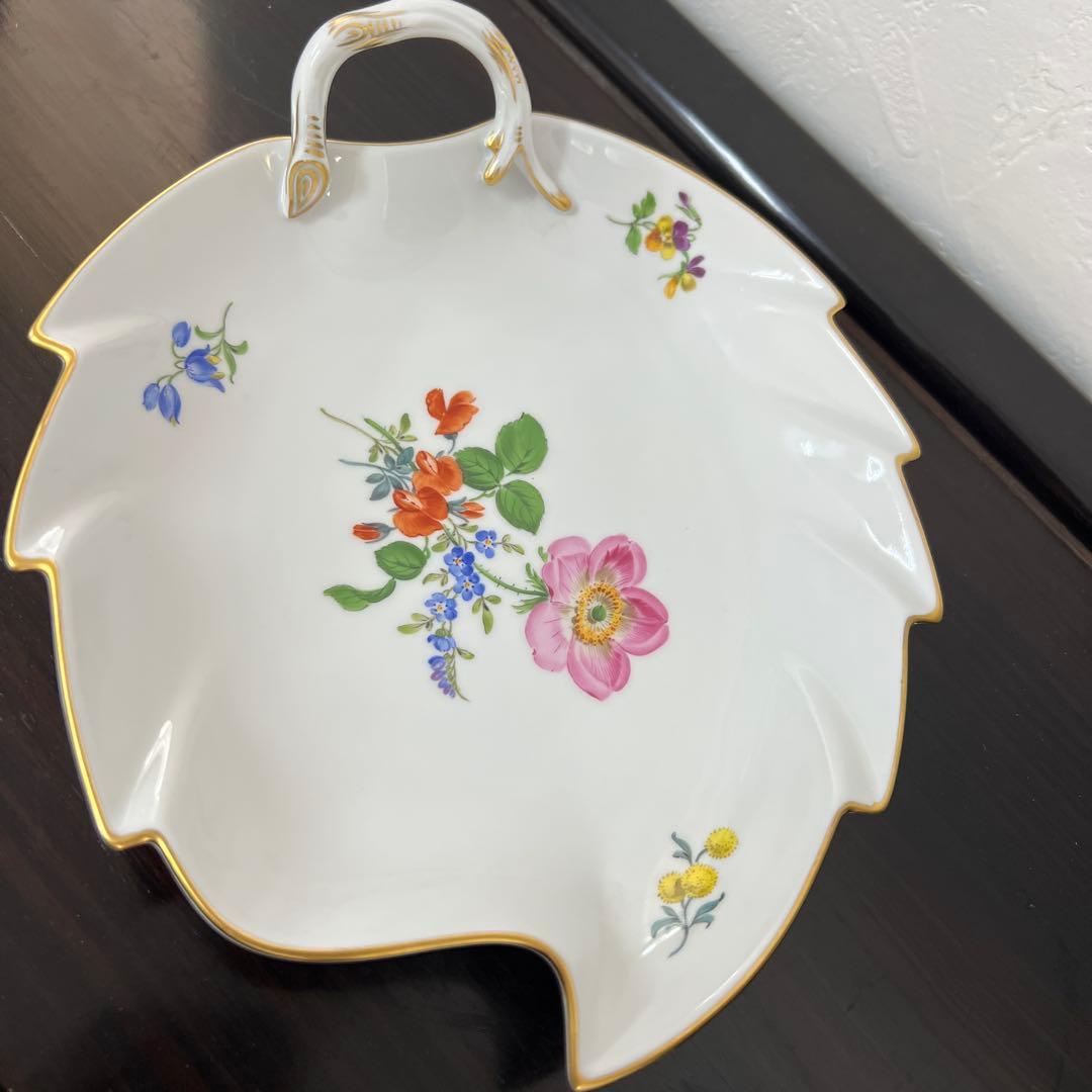 マイセン　三つ花　陶磁器皿 葉型 金縁付き