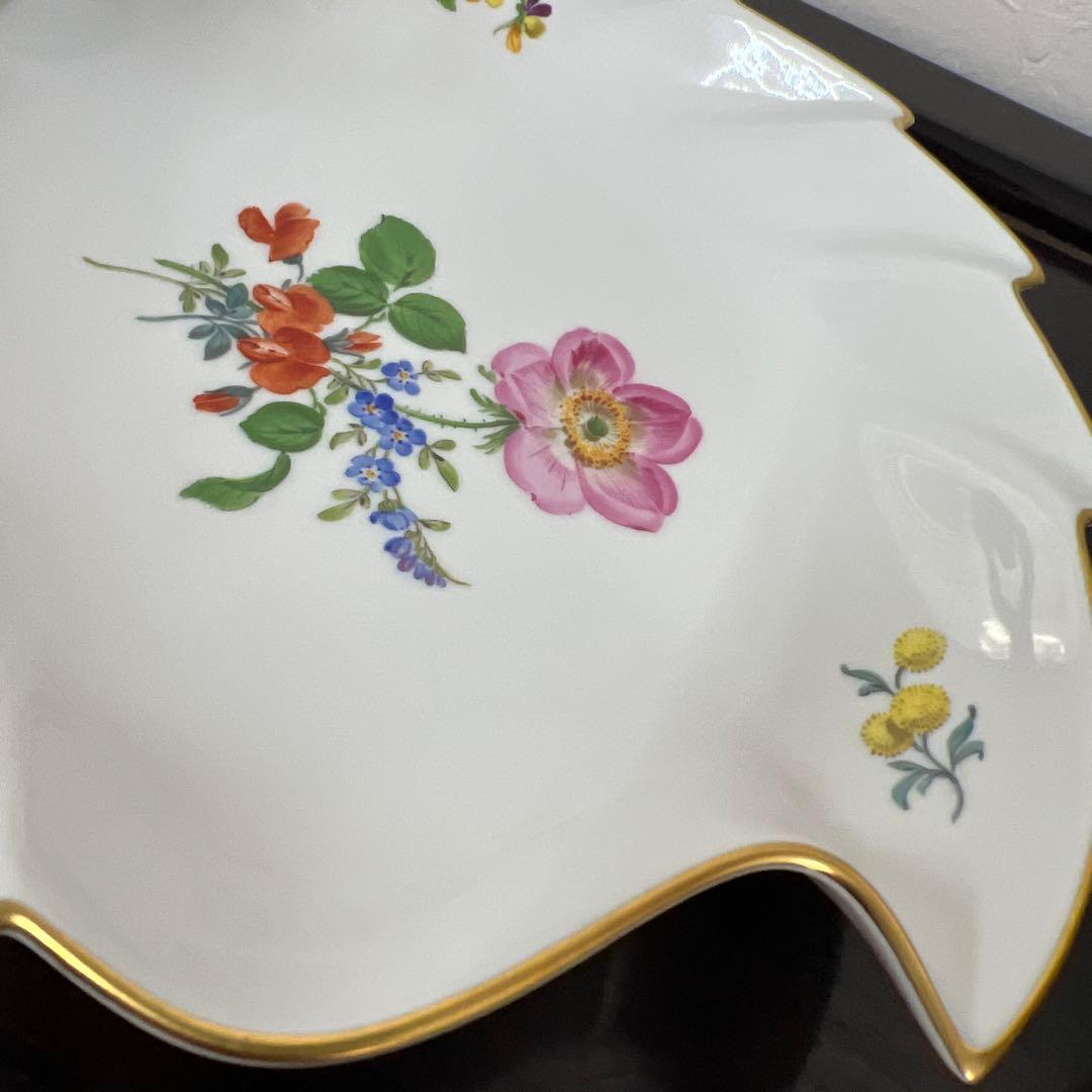 マイセン　三つ花　陶磁器皿 葉型 金縁付き