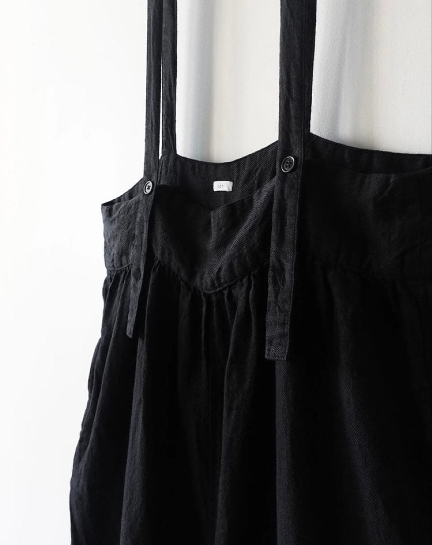 現行品⭐︎定価19,800円 ichi イチ　リネンサロペット　黒