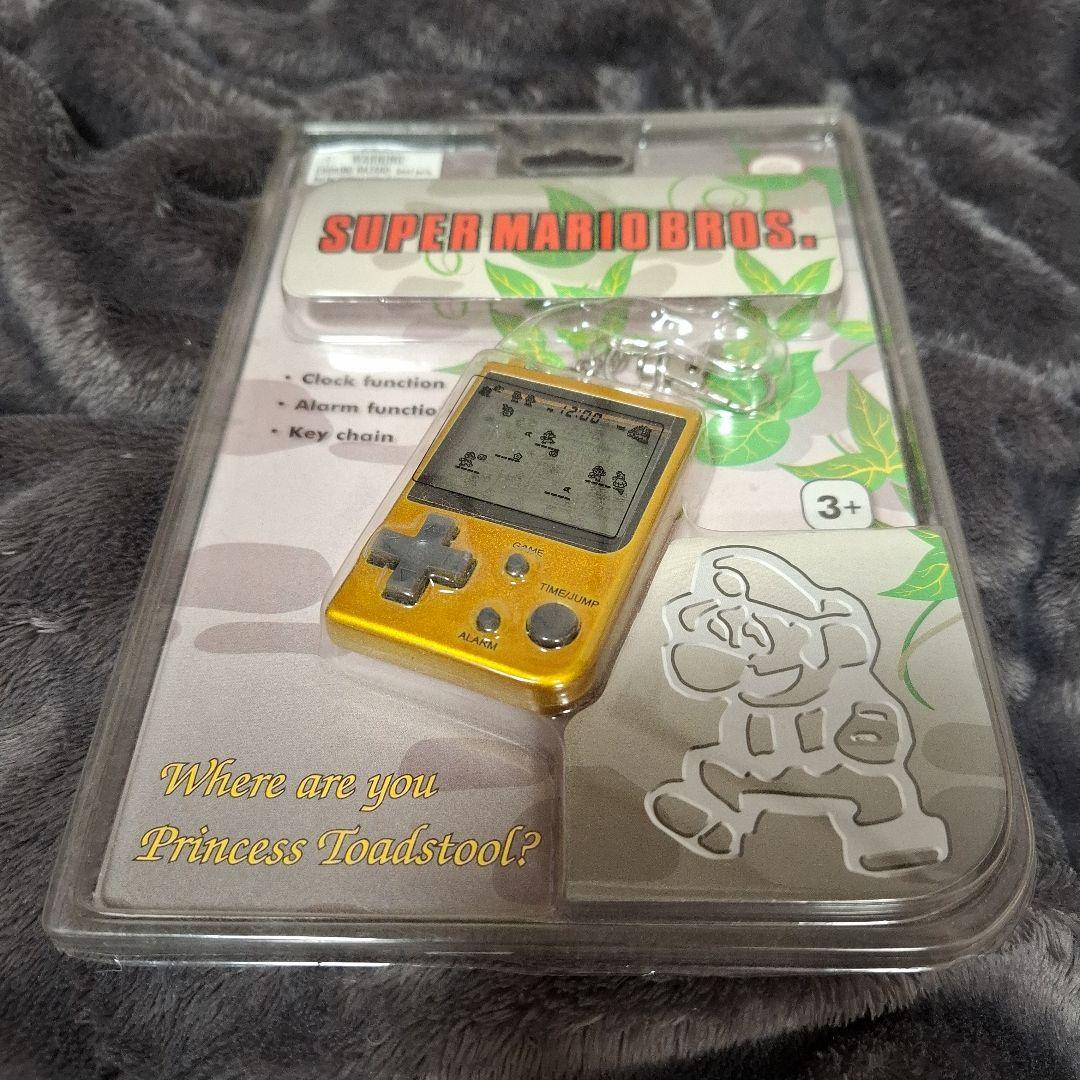 スーパーマリオブラザーズ 時計機能付きゲームウォッチキーチェーン