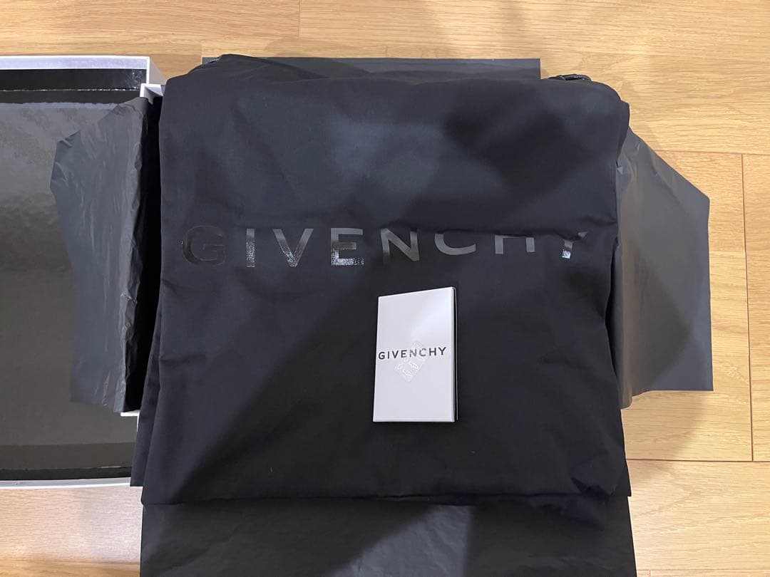 GIVENCHY マシュマロ サンダル 黒 41 箱あり