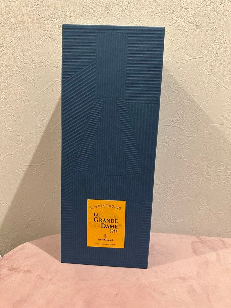 【新品】ヴーヴ・クリコ ラ・グランダム 2015 パオラ・パロネット 750ml