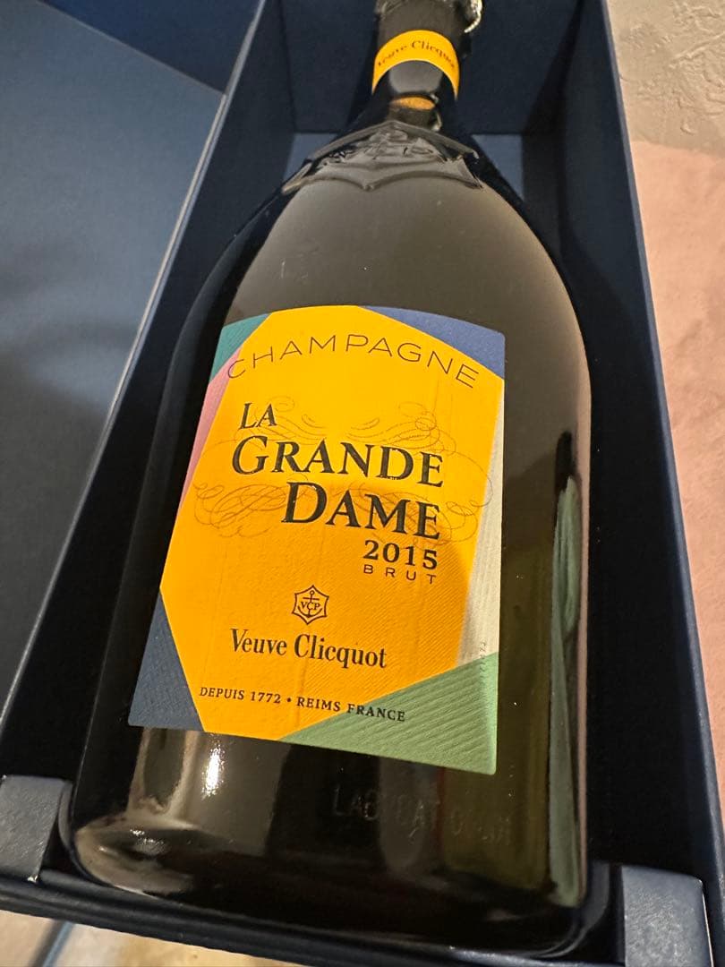 【新品】ヴーヴ・クリコ ラ・グランダム 2015 パオラ・パロネット 750ml