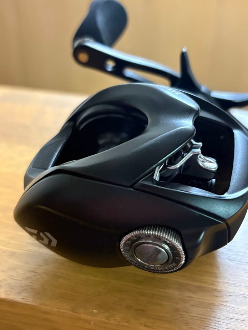 Daiwa 24タトゥーラ　ハンドル交換済み