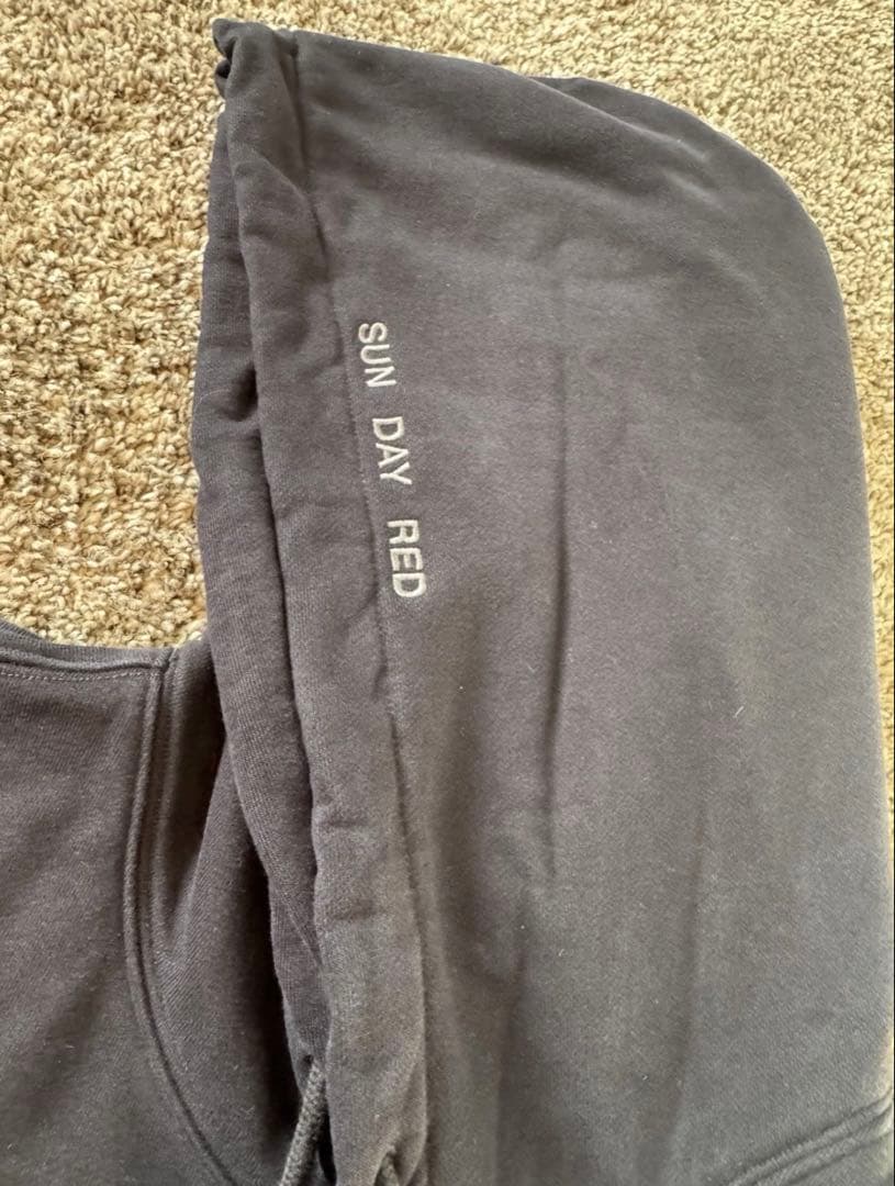 SUN DAY RED サンデーレッド タイガーウッズ パーカー