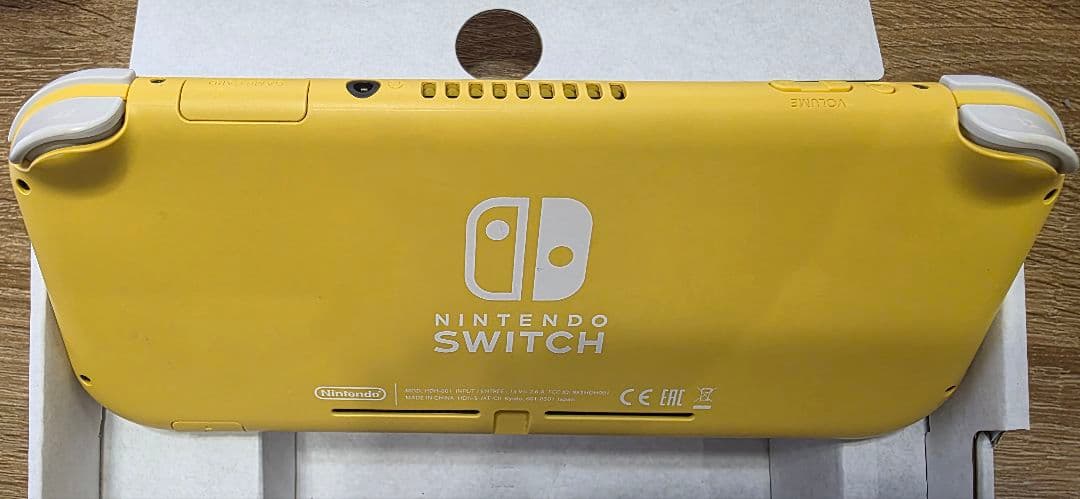 Nintendo Switch Lite イエロー 中古