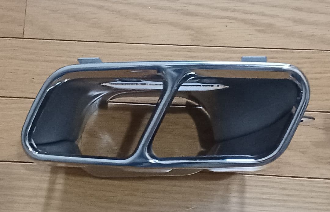 ベンツ C117 CLA45 AMG マフラーカッター 左右 2個セット