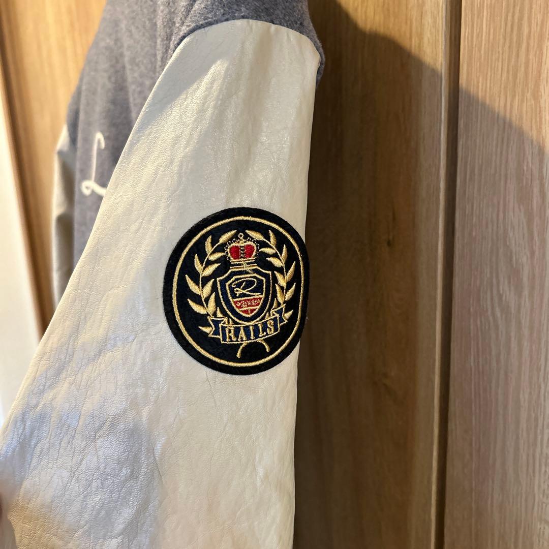 お正月セール‼️LA Rails レイルズレザースタジャン美品❣️