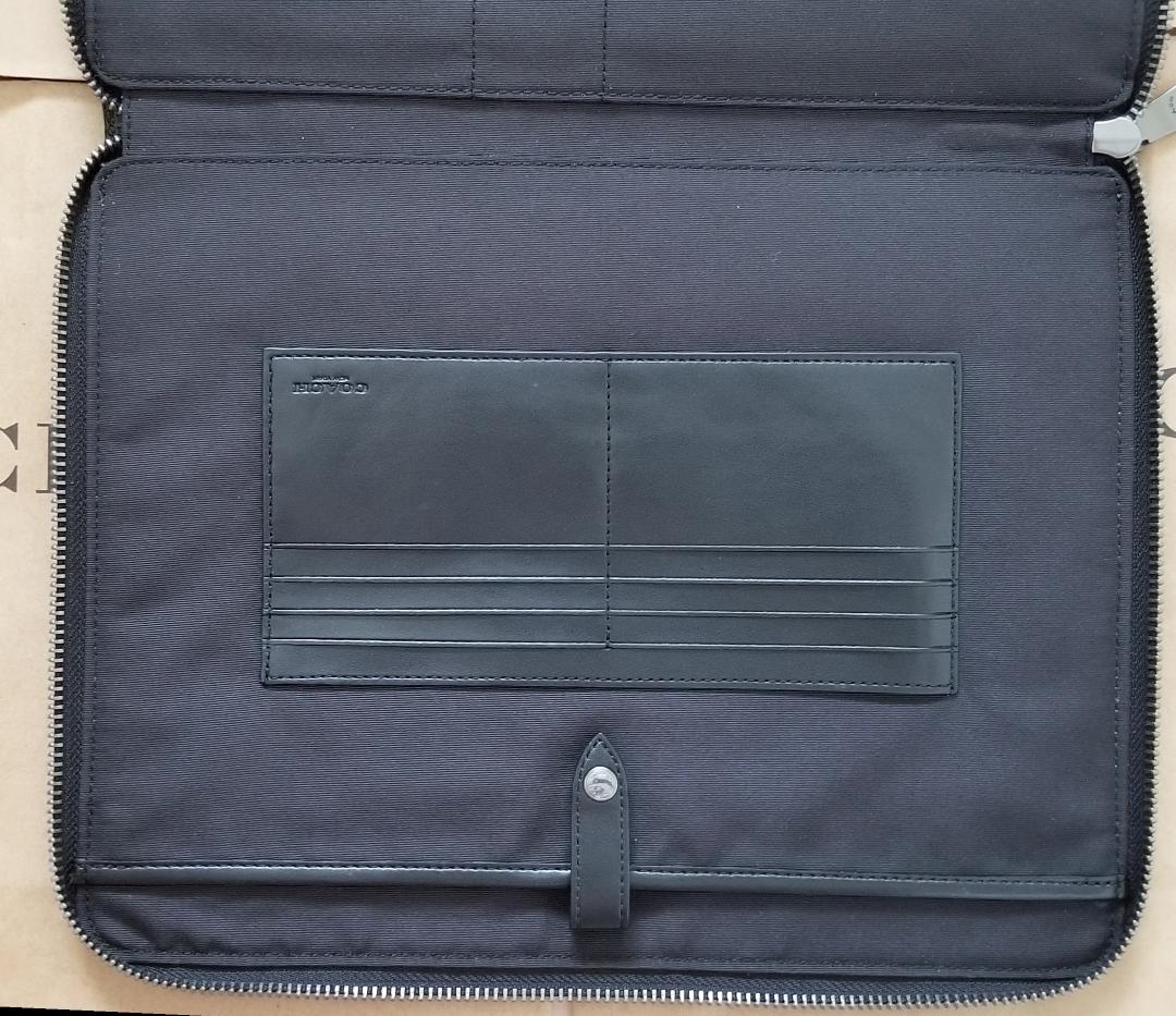 コーチ セカンドバッグ クラッチ 迷彩柄 カモフラ タ ブレット入れ 緑