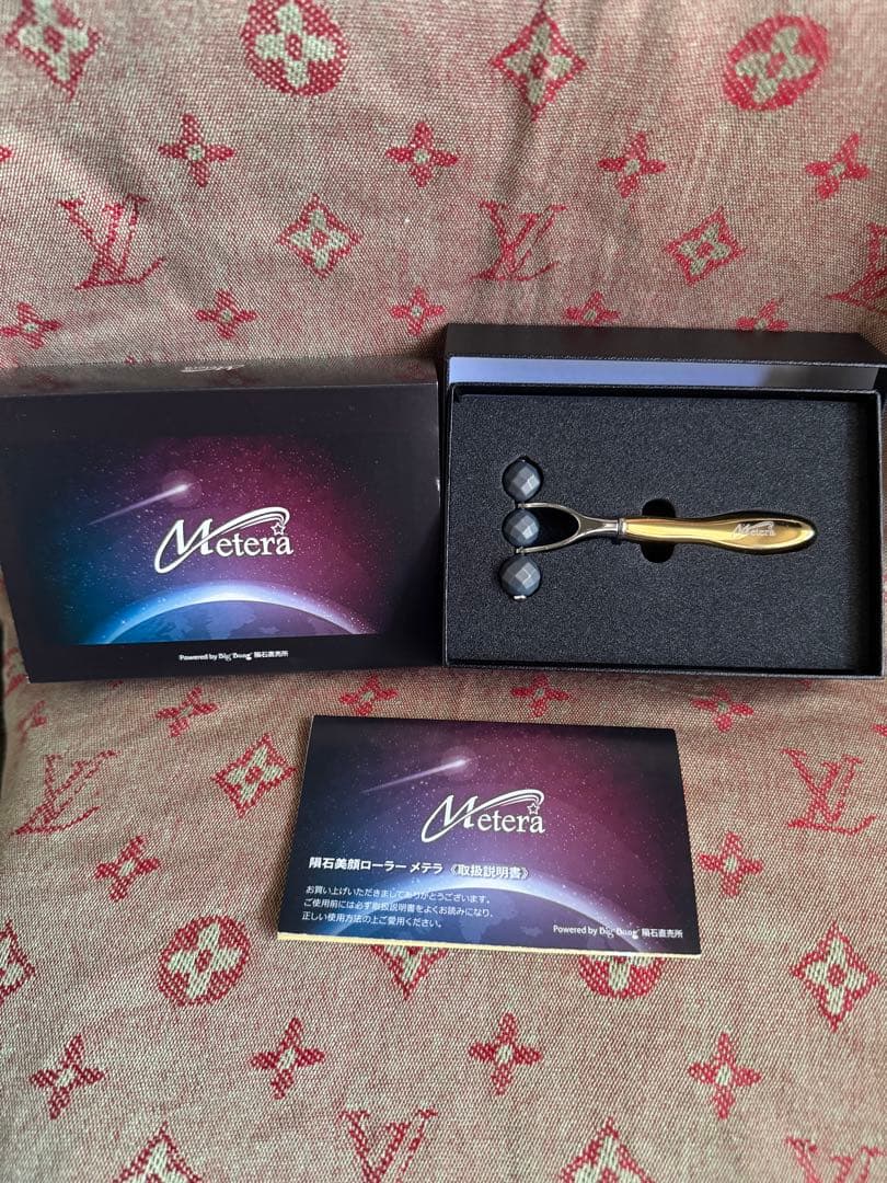 Metera 美顔器 ゴールド三つローラー