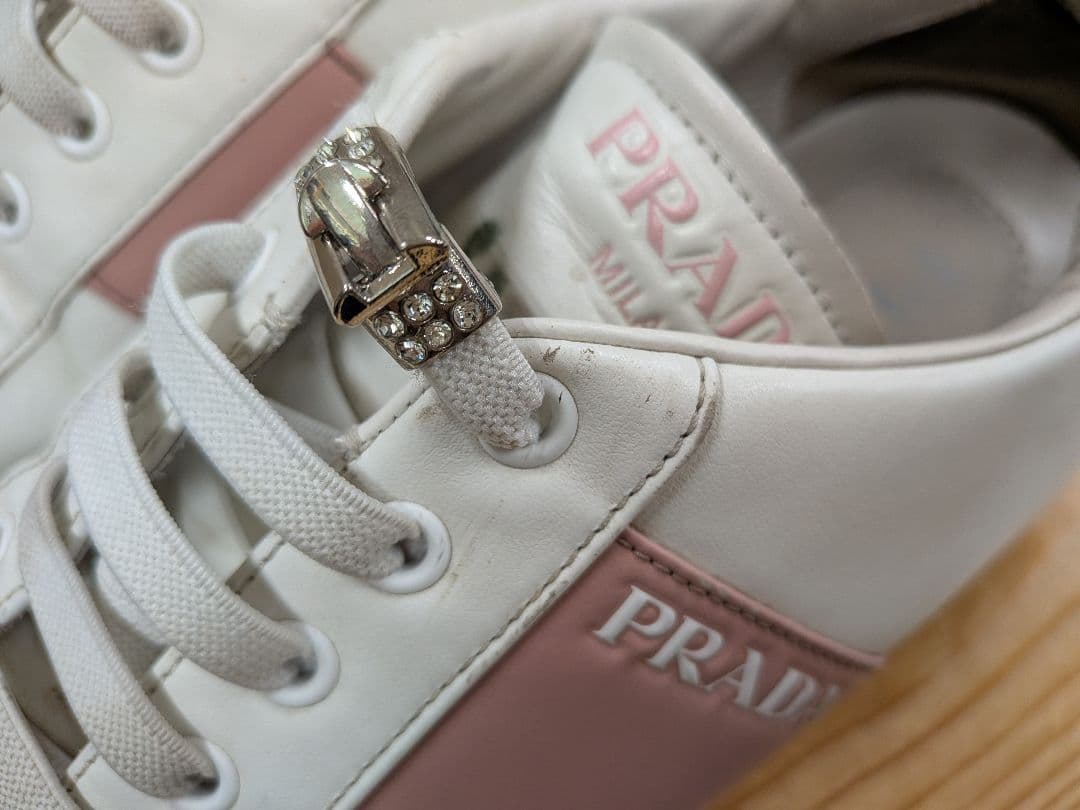 PRADA　レザースニーカー　イタリア製