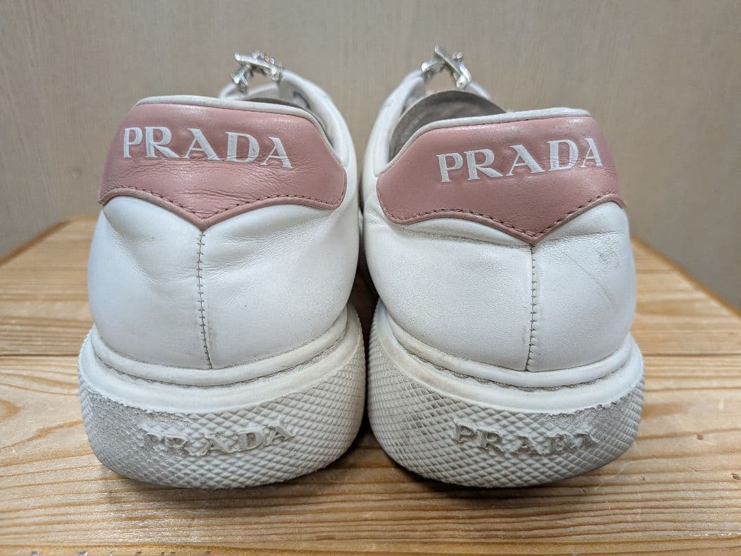 PRADA　レザースニーカー　イタリア製
