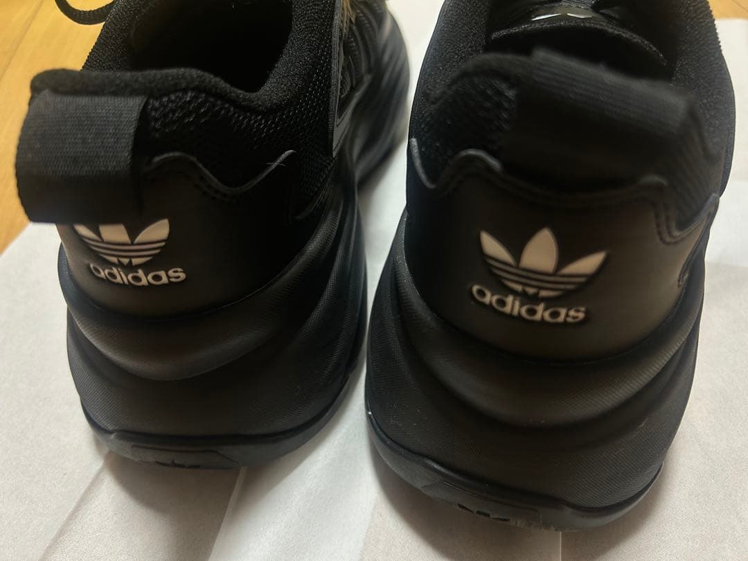 24.5cm：adidas オズガイア / OZGAIA
