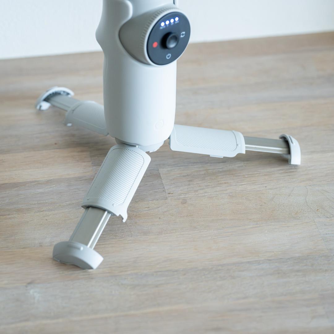 Insta360 Flow Pro スタビライザー　スマホジンバル