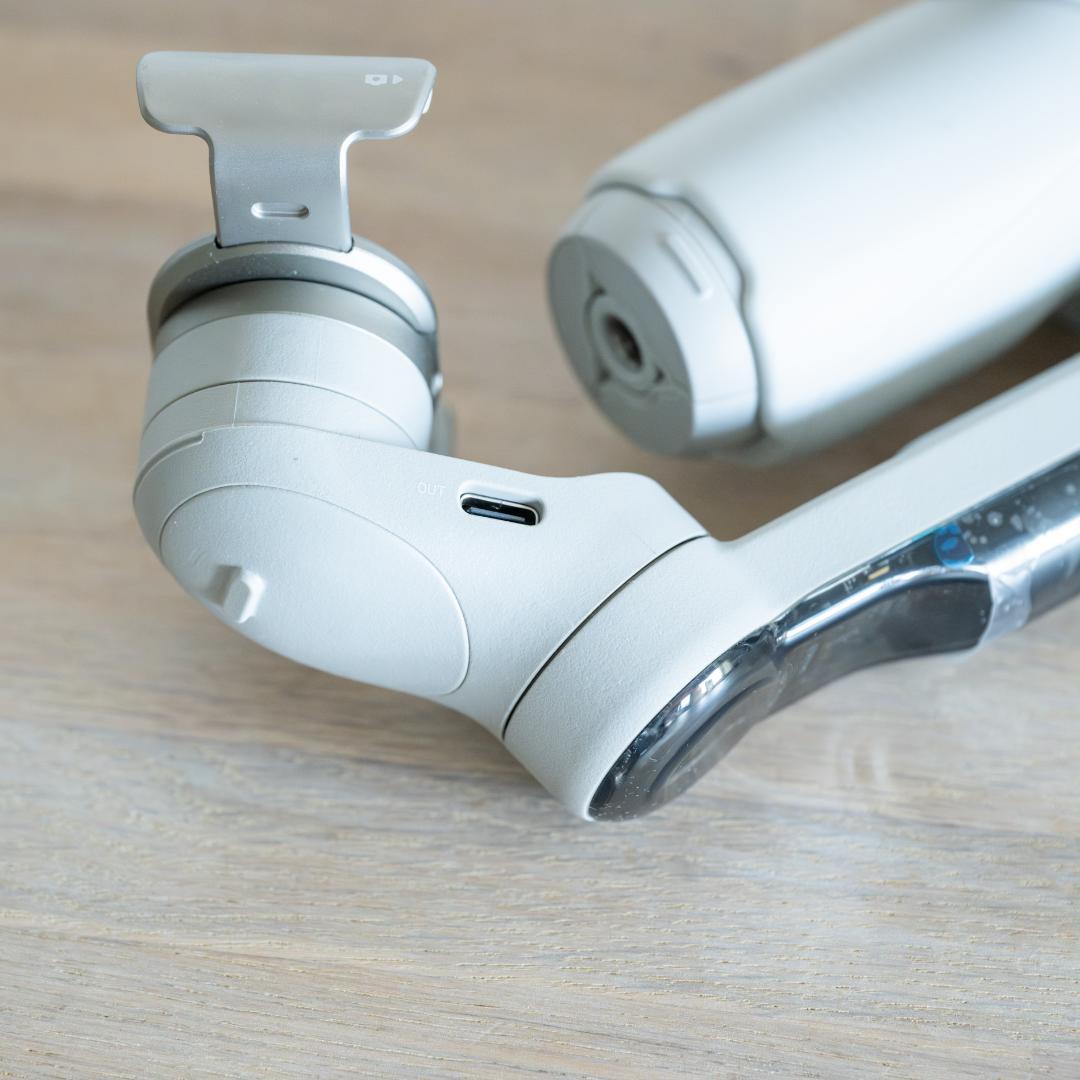 Insta360 Flow Pro スタビライザー　スマホジンバル