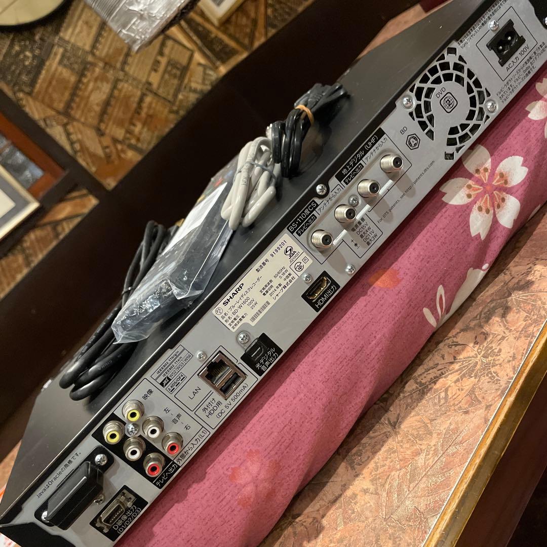 シャープBD−W1600 12倍2番組W録 1000GB 新品リモ等付フル装備！