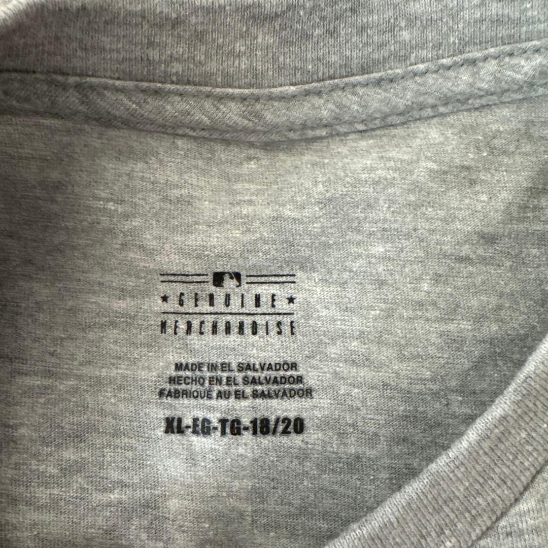 ドジャース公式2025ワールドシリーズ優勝記念Tシャツ XL (女性Mサイズ)