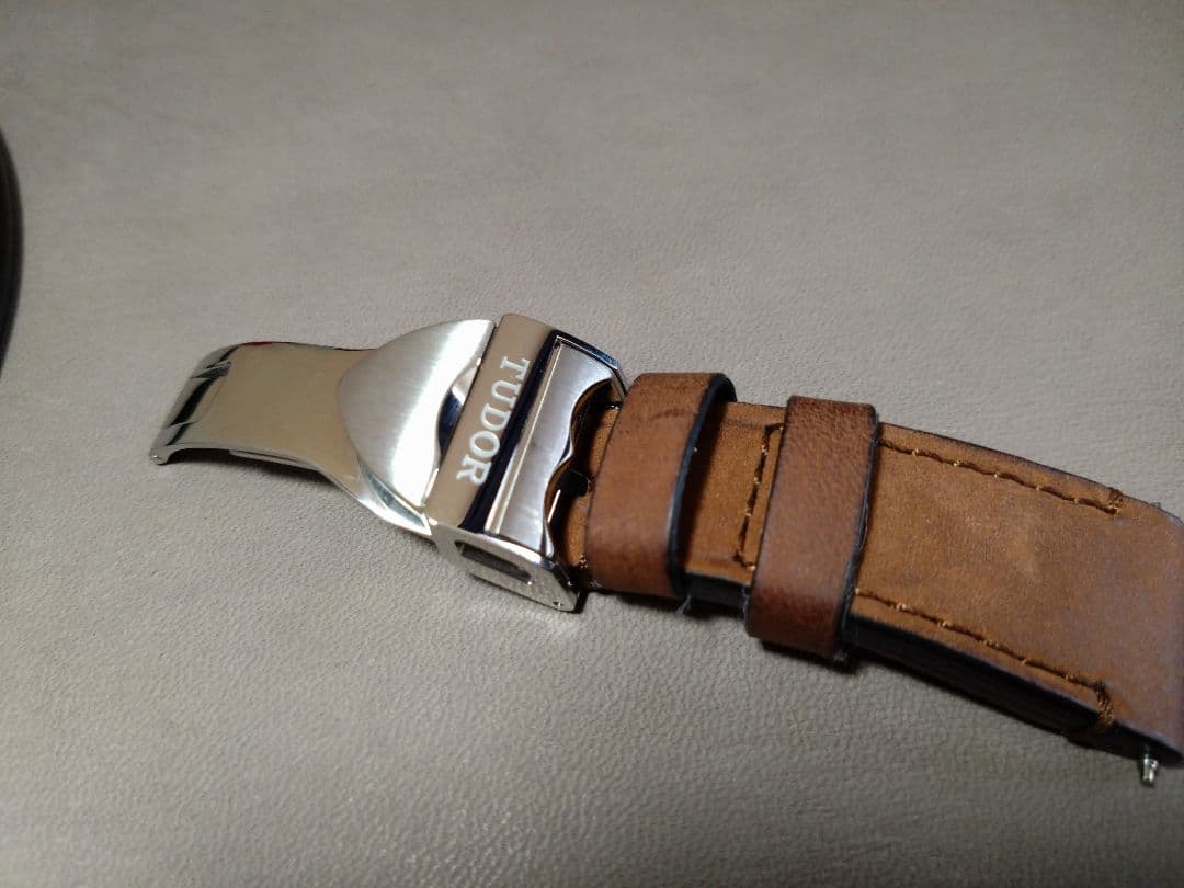 TUDOR　ブラックベイ58　純正レザーベルト　Dバックル