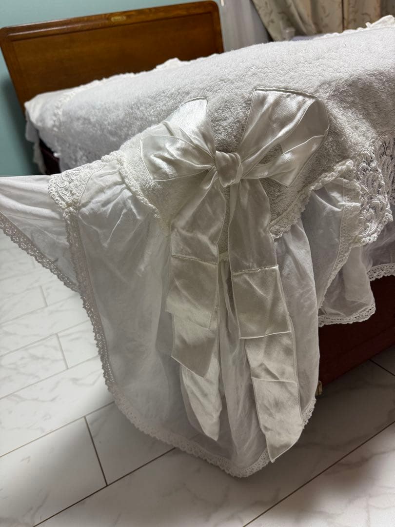 HISCHRONE ヒスクローネ　ベッドカバー