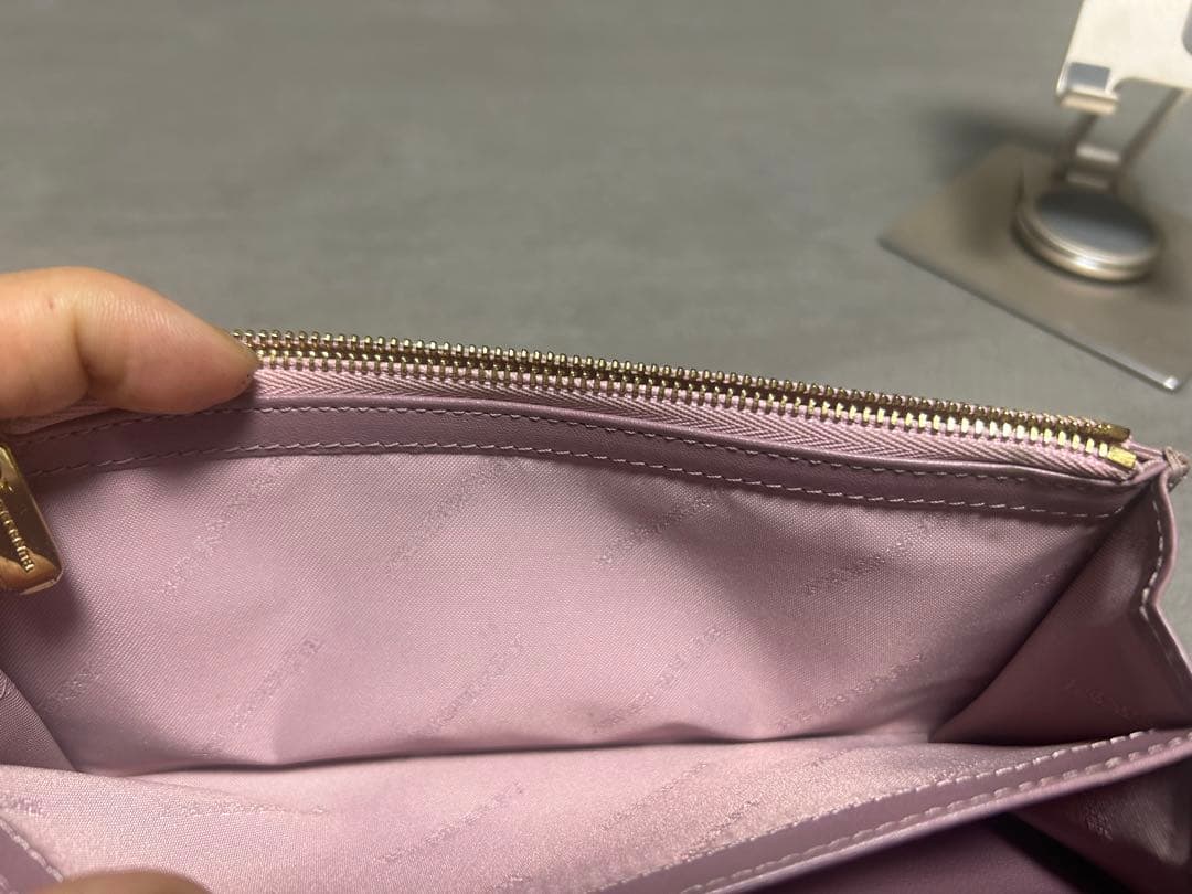 BURBERRY ピンク 長財布