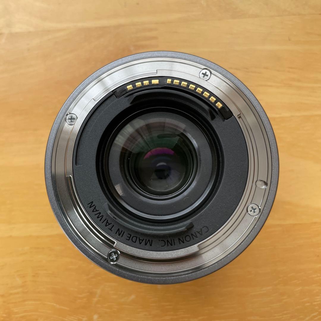 キヤノンRF16 mmF2.8 STMレンズ