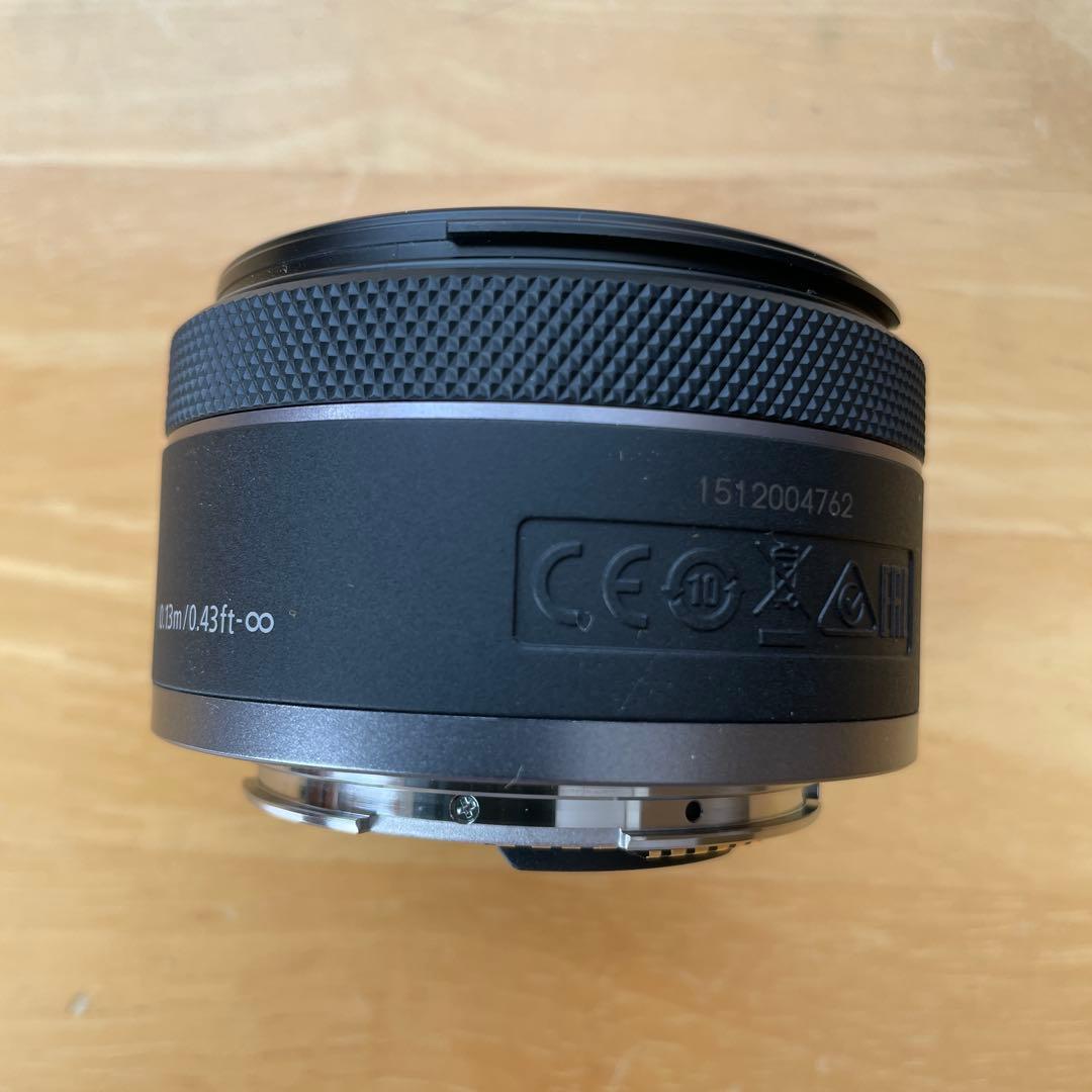 キヤノンRF16 mmF2.8 STMレンズ