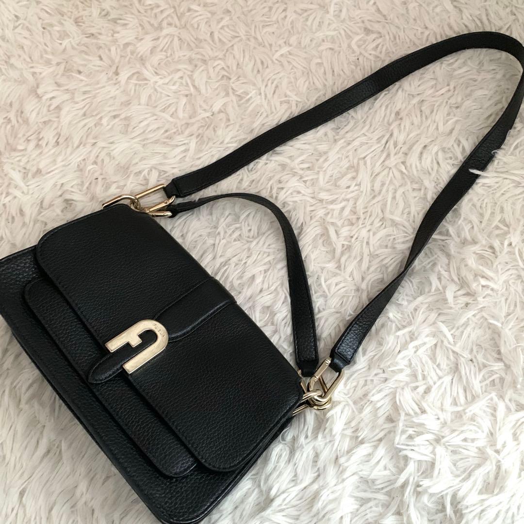 極美品✨フルラ ソフィア 2way ショルダーバッグ レザー ロゴ 金具 付属品