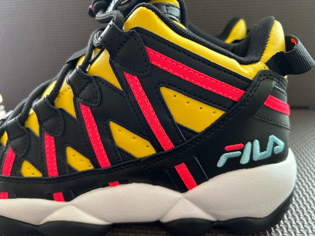 FILA バスケットボールシューズ イエロー/ブラック size：26.5