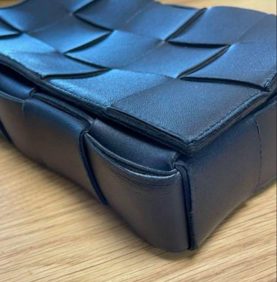 ボッテガ　カセットバッグ