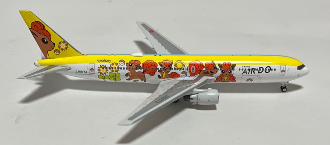 航空機・ヘリコプター Air DO B767-300 Rocon jet / Pokemon