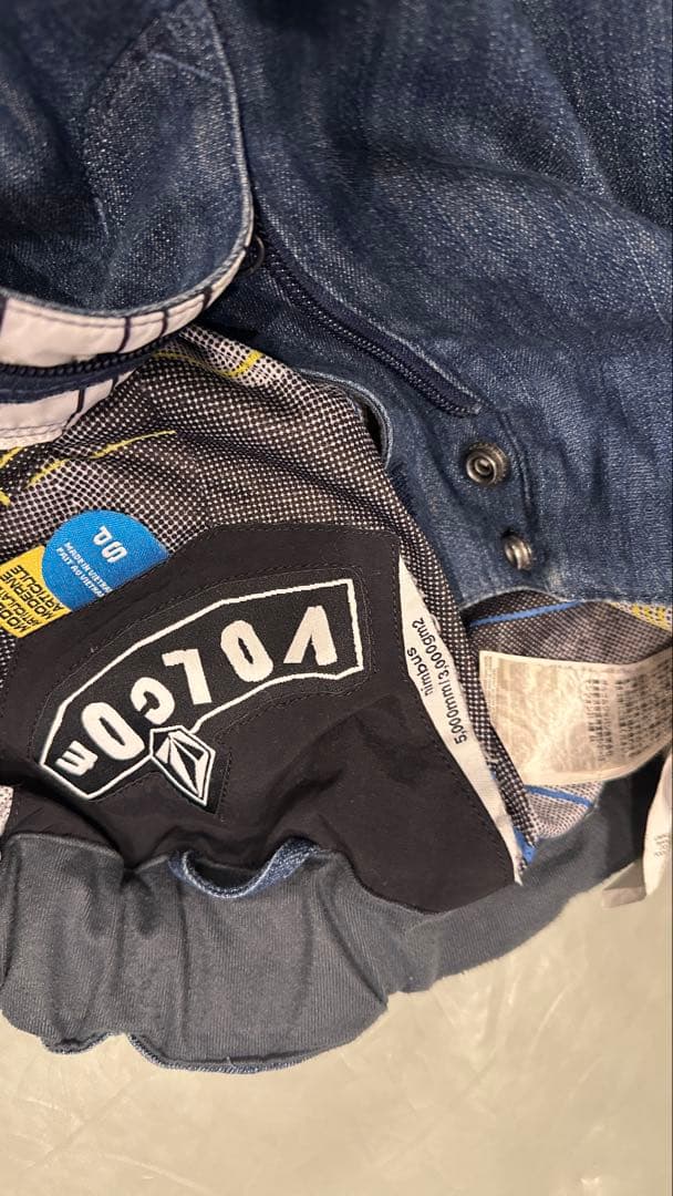 VOLCOM デニム ウェア パンツ スノーボードウェア スキーウェア