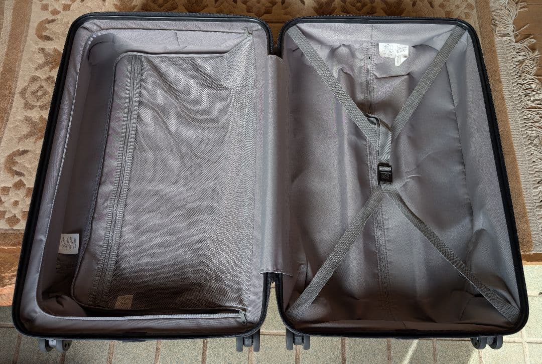 無印：キャリーバーの高さを自由に調節できるストッパー付きハードキャリー（62L）