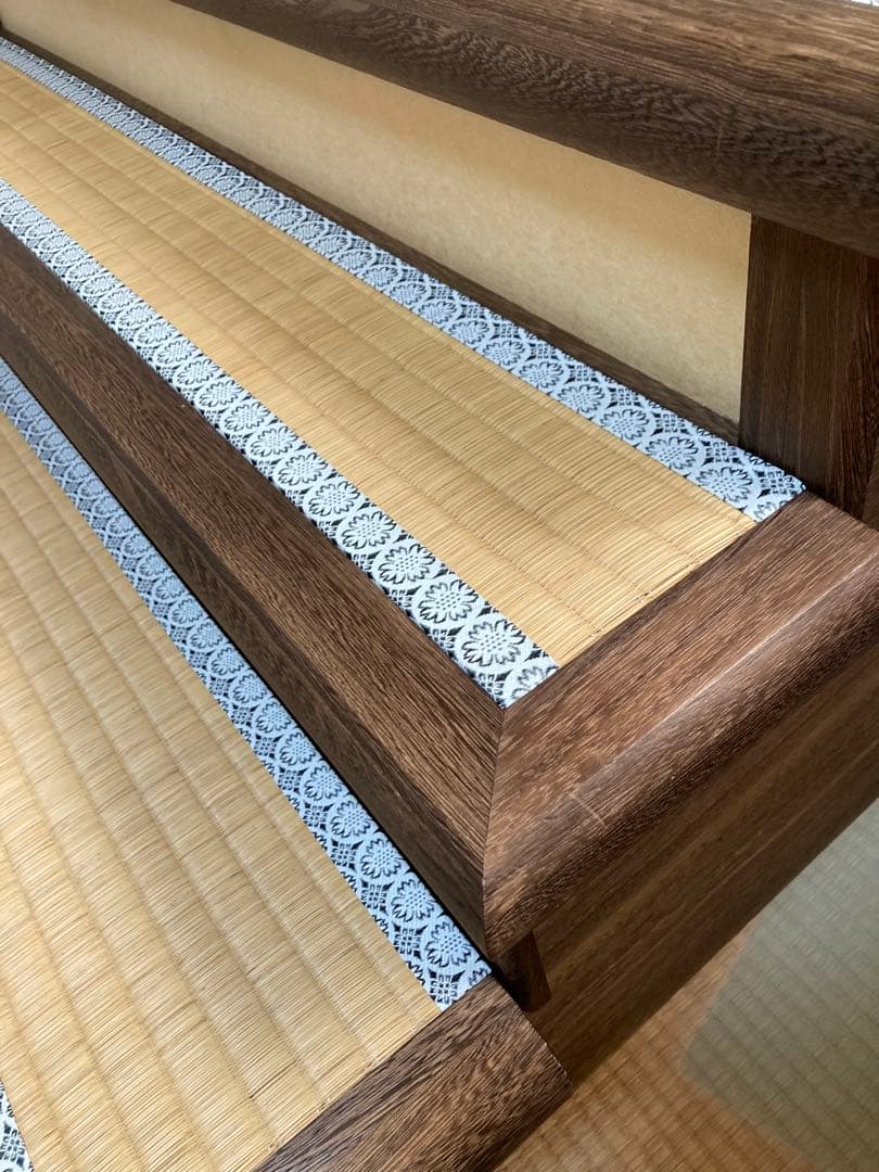 【最終値下げ】　雛壇のみ　三段飾り　焼桐畳台