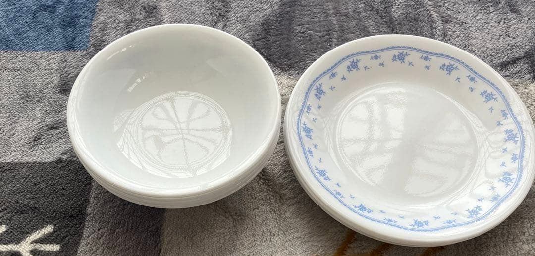 コレール　青い花模様の皿とボウルセット１５枚