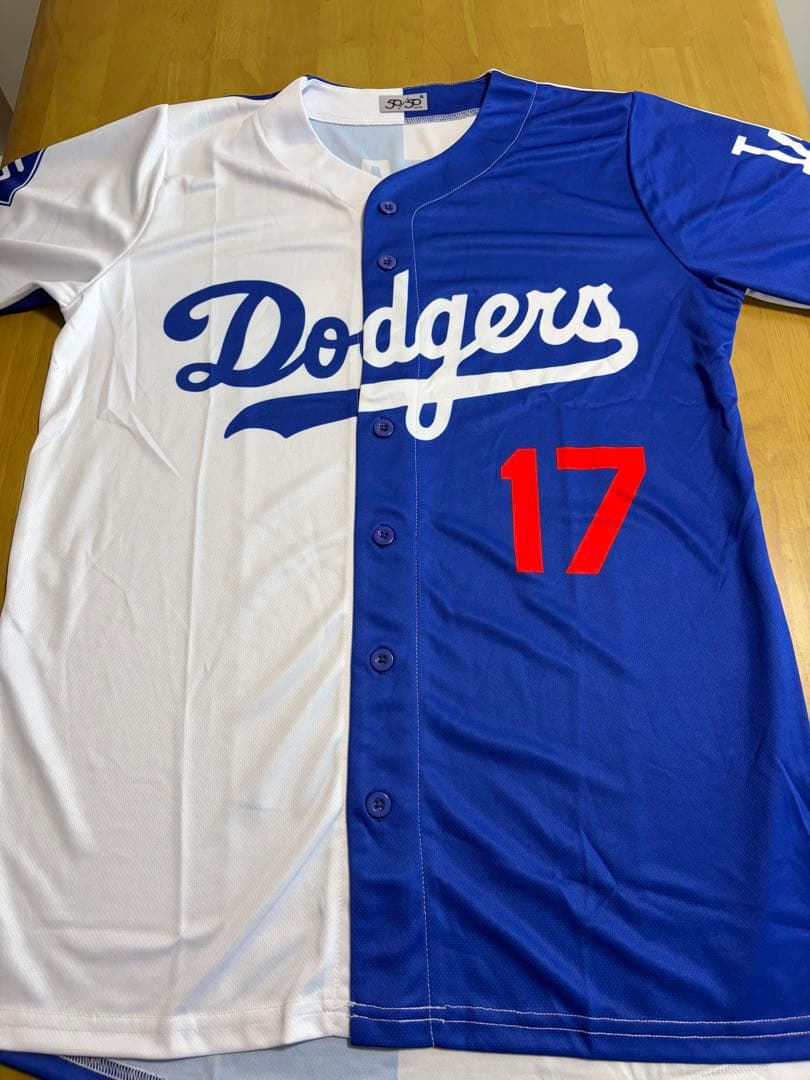 MLBドジャース 大谷翔平　 ミックスハーフサインプリント (非売品)