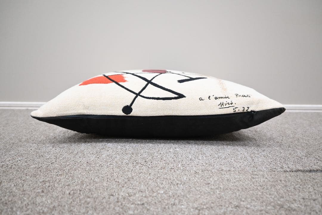 THE CONRAN SHOP 取扱 ジョアン・ミロ クッション