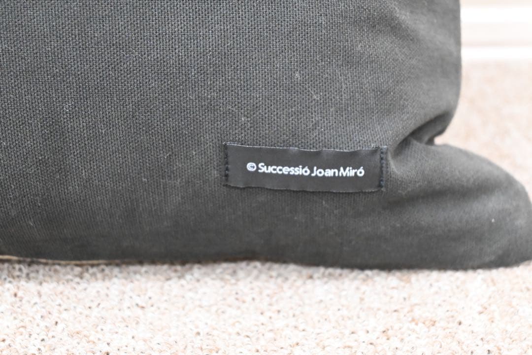 THE CONRAN SHOP 取扱 ジョアン・ミロ クッション