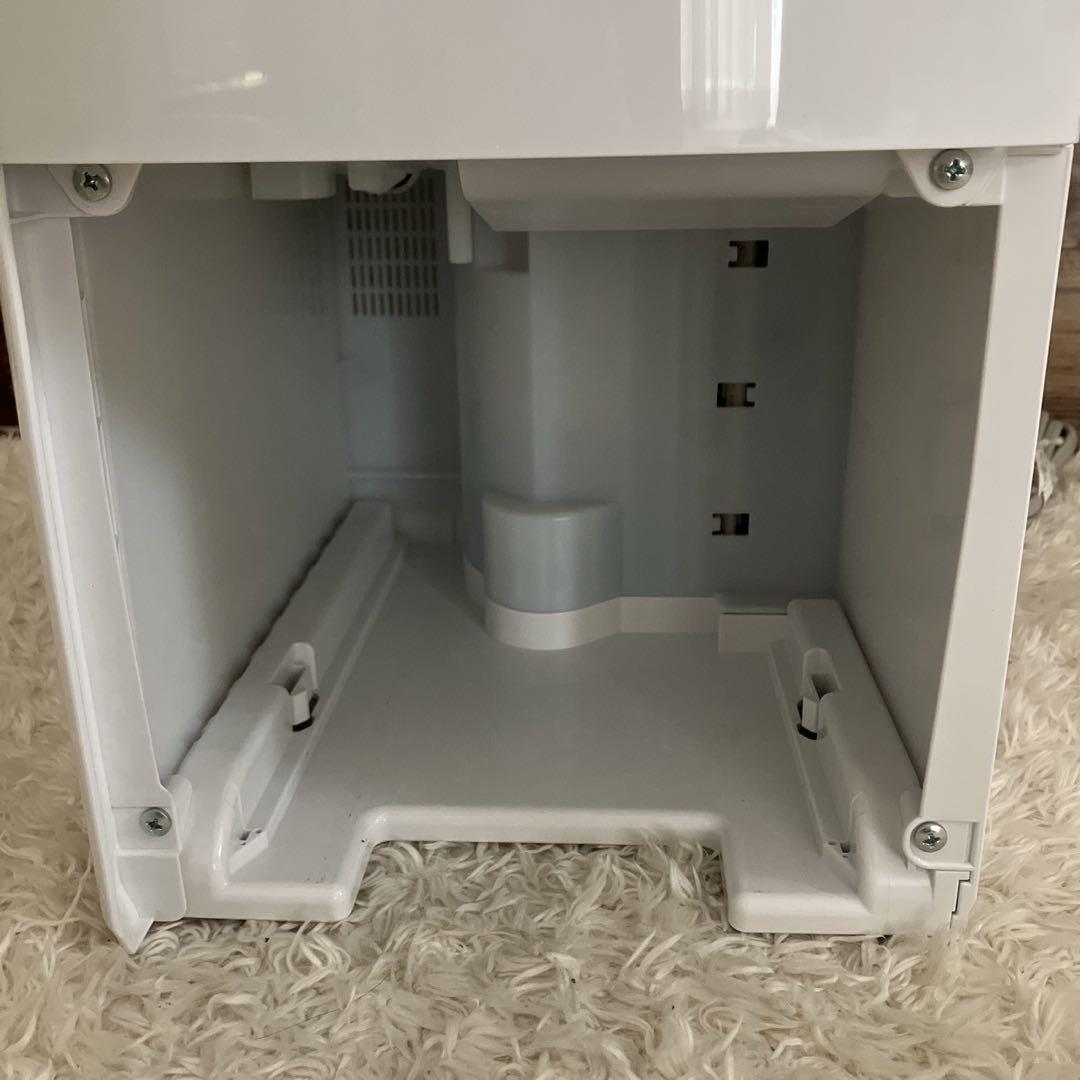 極美品！パナソニック　 衣類乾燥除湿機 　ホワイト F-YHVX120 23年製