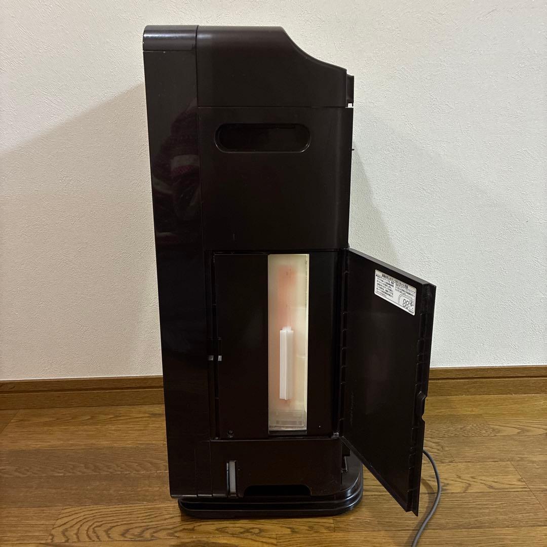 2017年日立加湿空気清浄機自動おそうじ機能付クリエアEP-NVG110