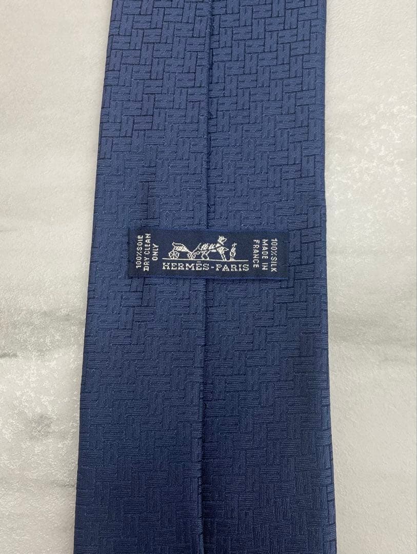 美品 エルメス ハイブランド ネクタイ ファソネ H柄 ネイビー 紺色