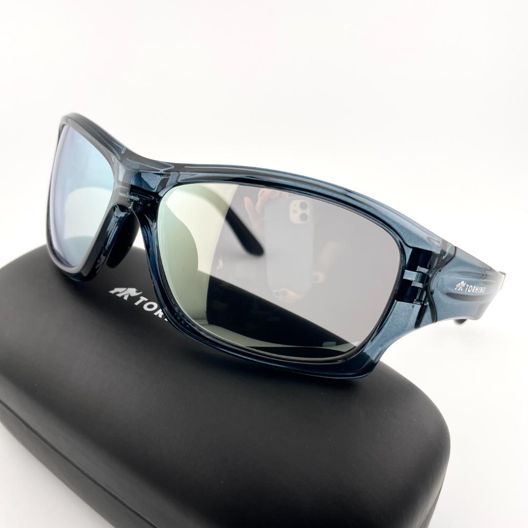 トライノ　偏光サングラス　フィールドグレイ/ミラー　釣りアウトドア