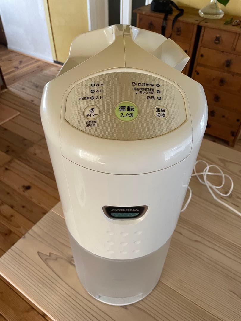 2024年製　CORONA 除湿機・乾燥機