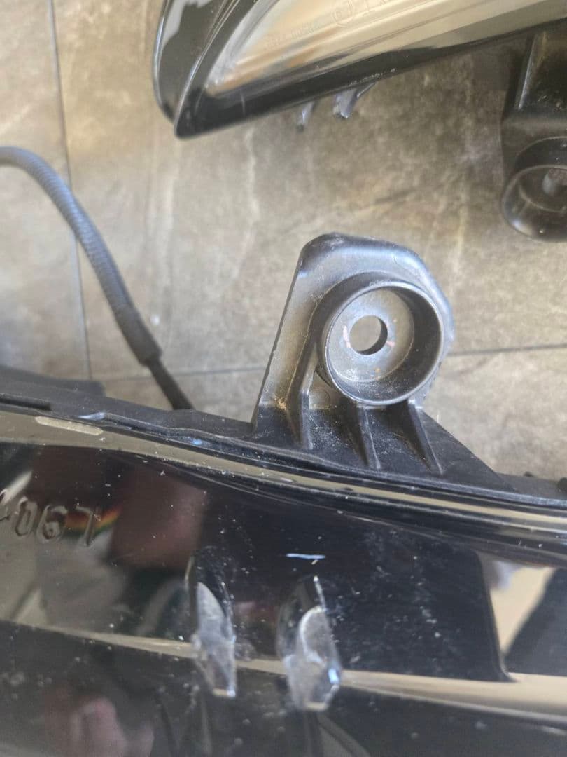 プジョー208 LED デイライト