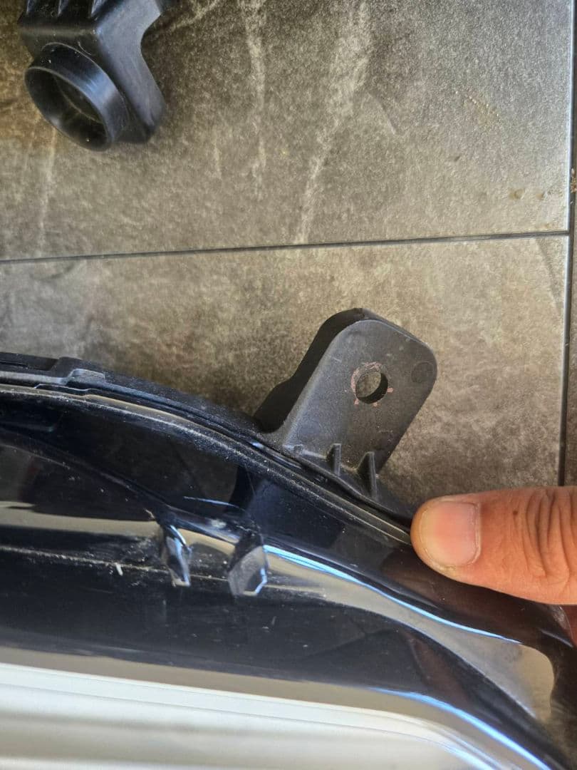 プジョー208 LED デイライト