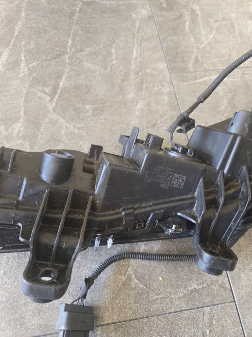 プジョー208 LED デイライト