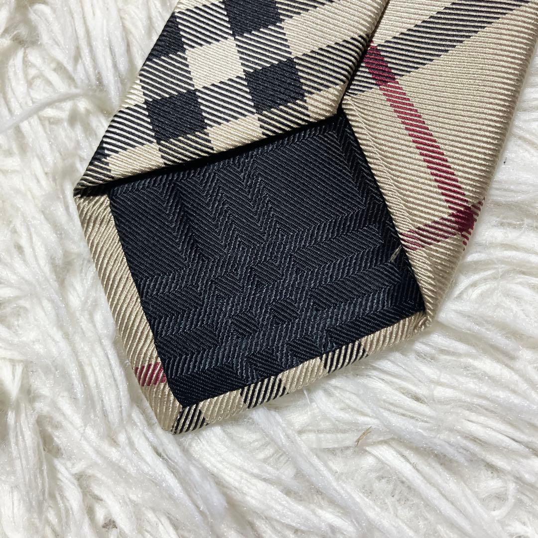 現行【BURBERRY】バーバリー　ノバチェック　ネクタイ　シルク　イタリア製