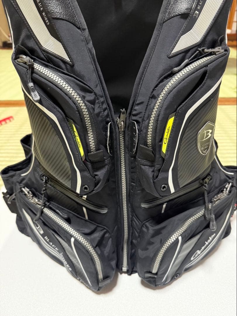 ガマカツ　フローティングベスト(ブラックワークス)GM-2193 サイズL