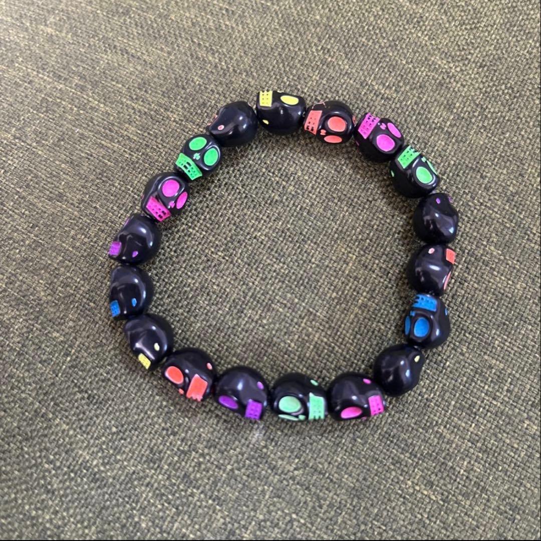 スカルブレスレット